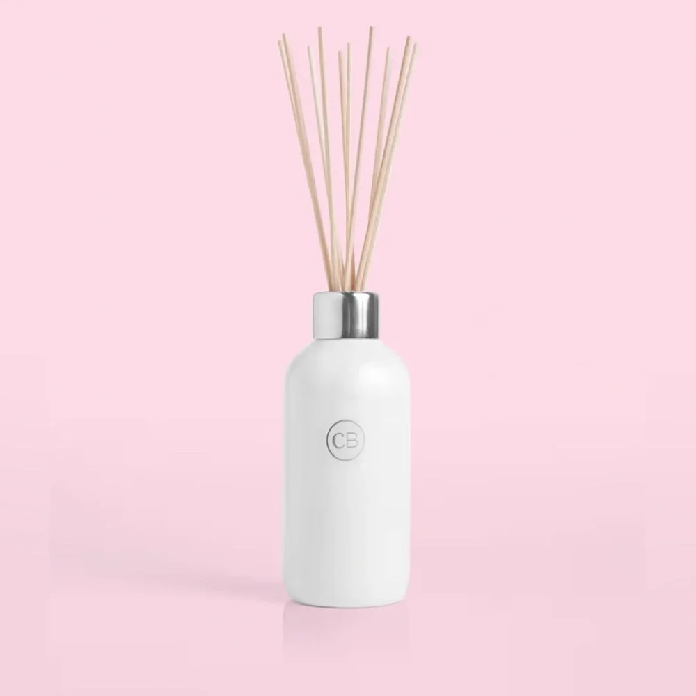Volcano Reed Diffuser - White - Picture 4 of 6